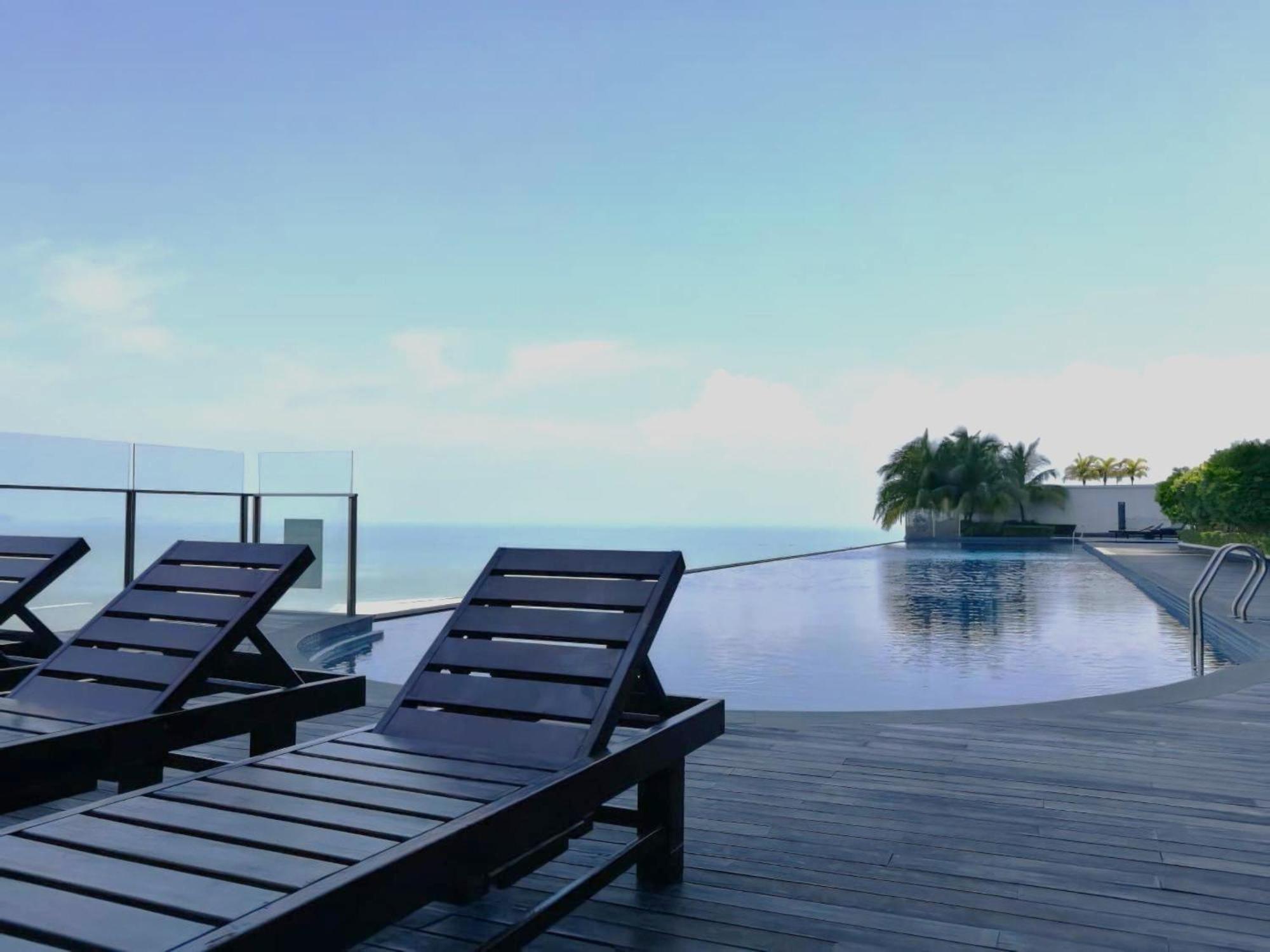 Silverscape Seaview Residence Melaka Exteriör bild